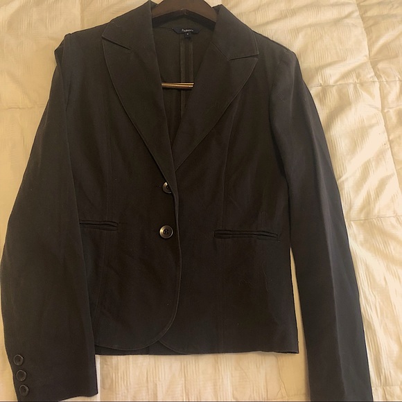 Stunning Reitmans Jacket🧥in Beautiful Brown. Stretchable fits - S/M 95% Cotton - Picture 2 of 9